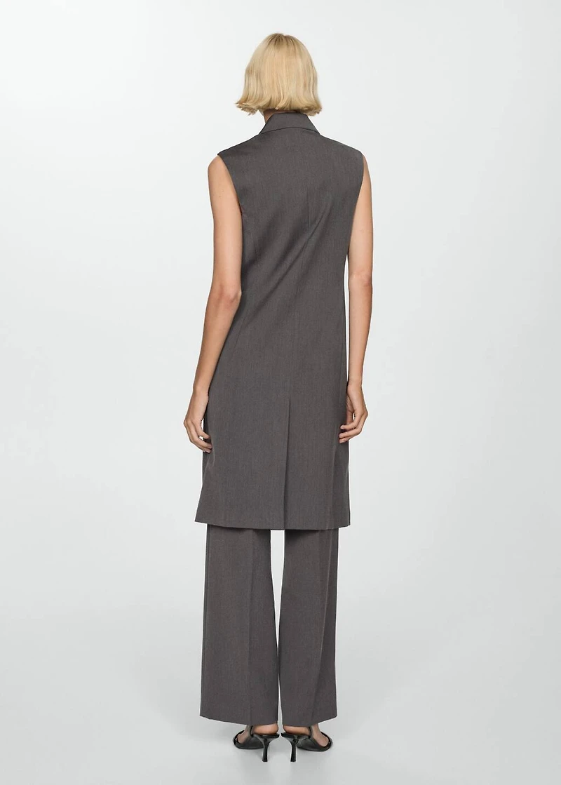 Long buttoned vest