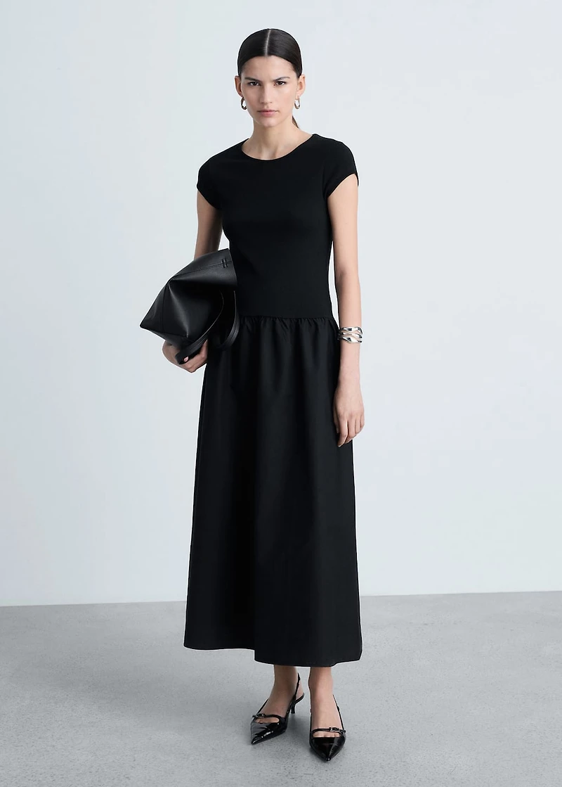 Flared dress combined fabric
