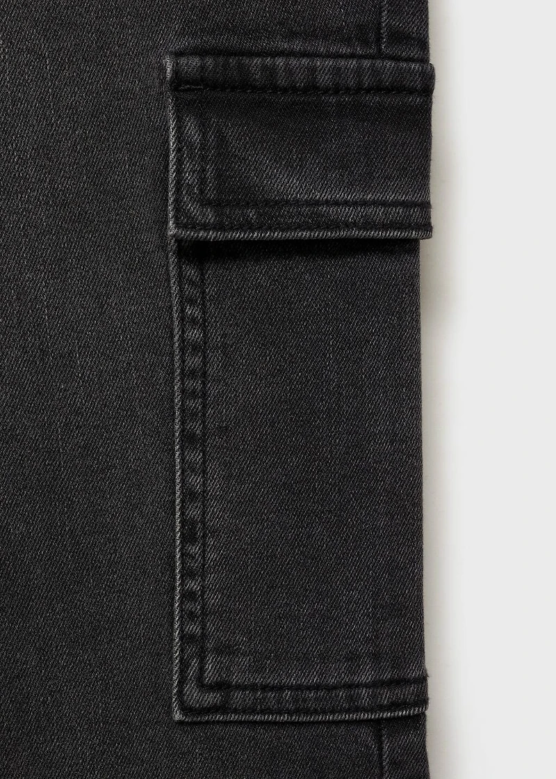 Flared cargo jeans