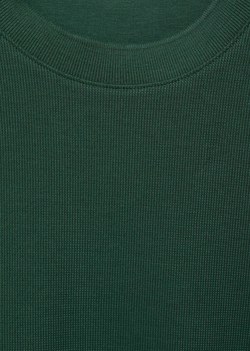 Regular-fit textured t-shirt