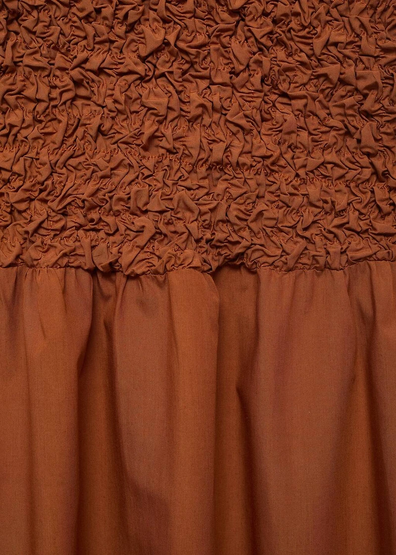 Combined open-back textured dress