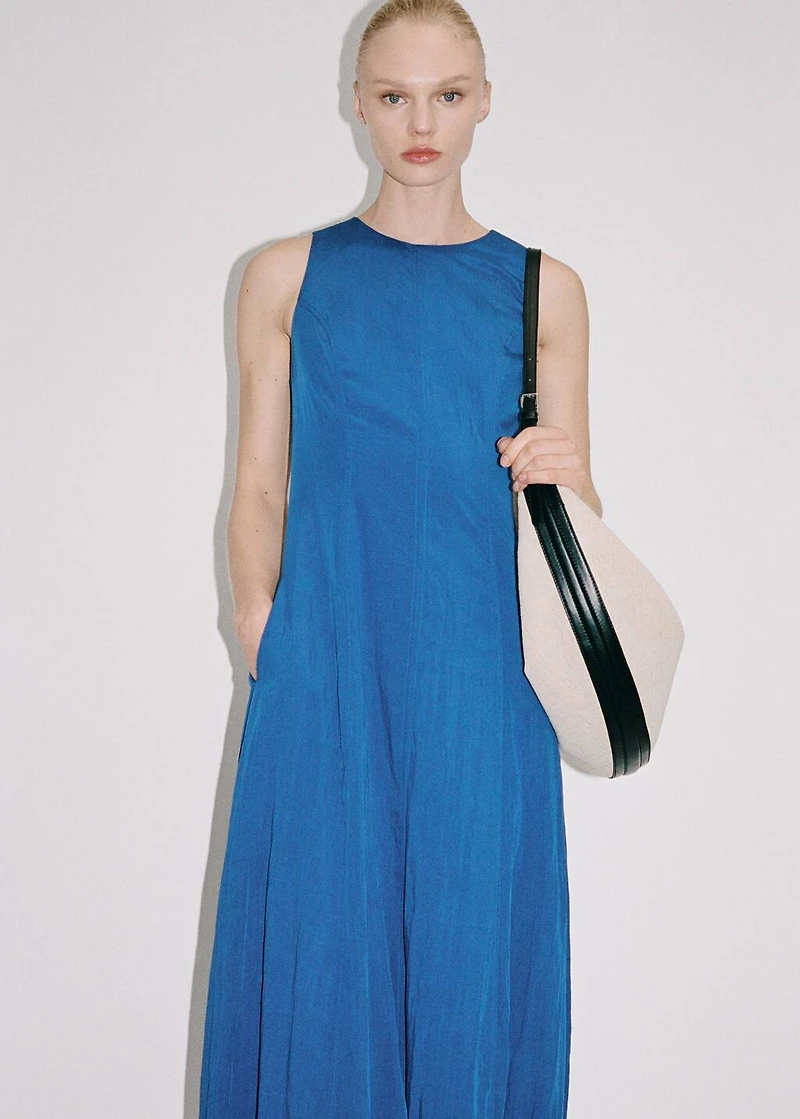 Midi-dress with puffed hem
