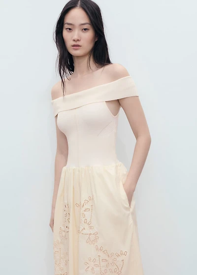 Combined dress with embroidered details