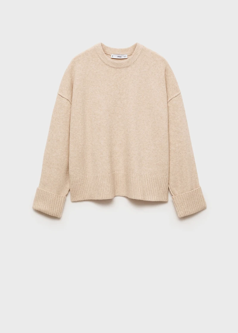 Rolled-up sleeves sweater