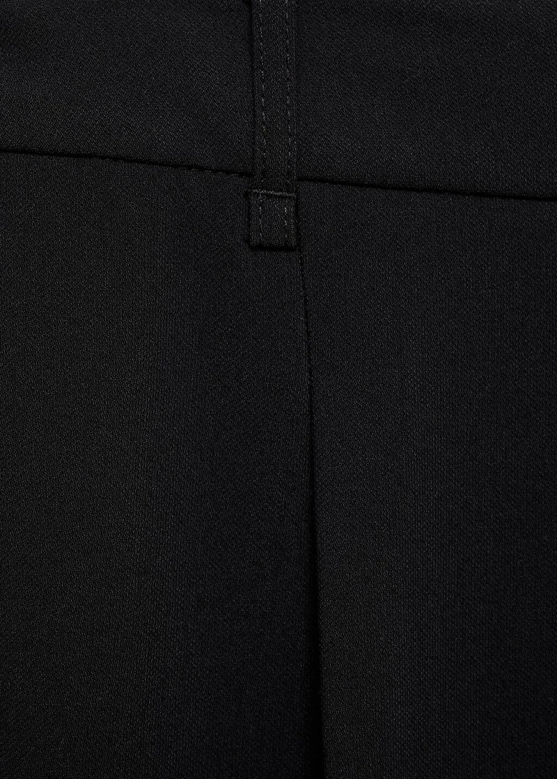 Straight-fit pleated pants