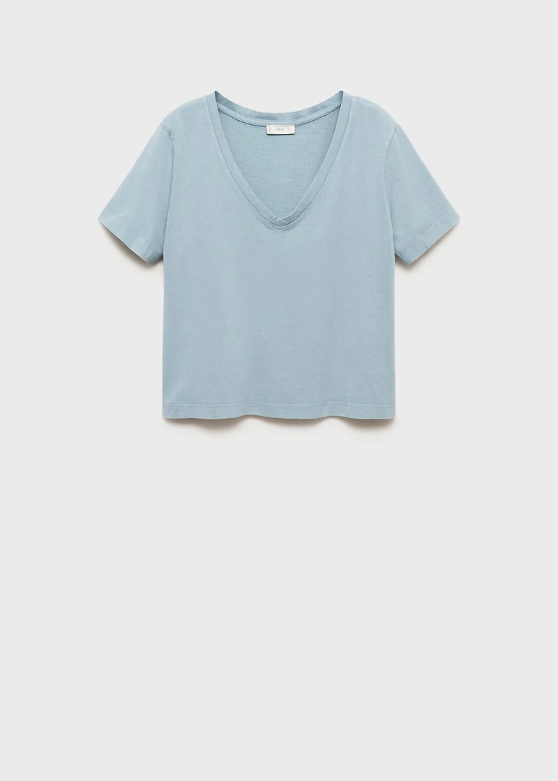 V-neck T-shirt