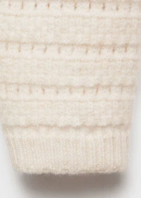 Knitted jacket with lace details