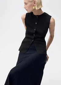 Fine-knit vest with buttons