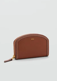 Oval leather-effect wallet
