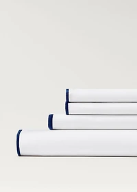 Cotton percale top sheet with contrasting overlock stitching for / cm bed