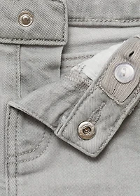 Denim shorts with frayed hem