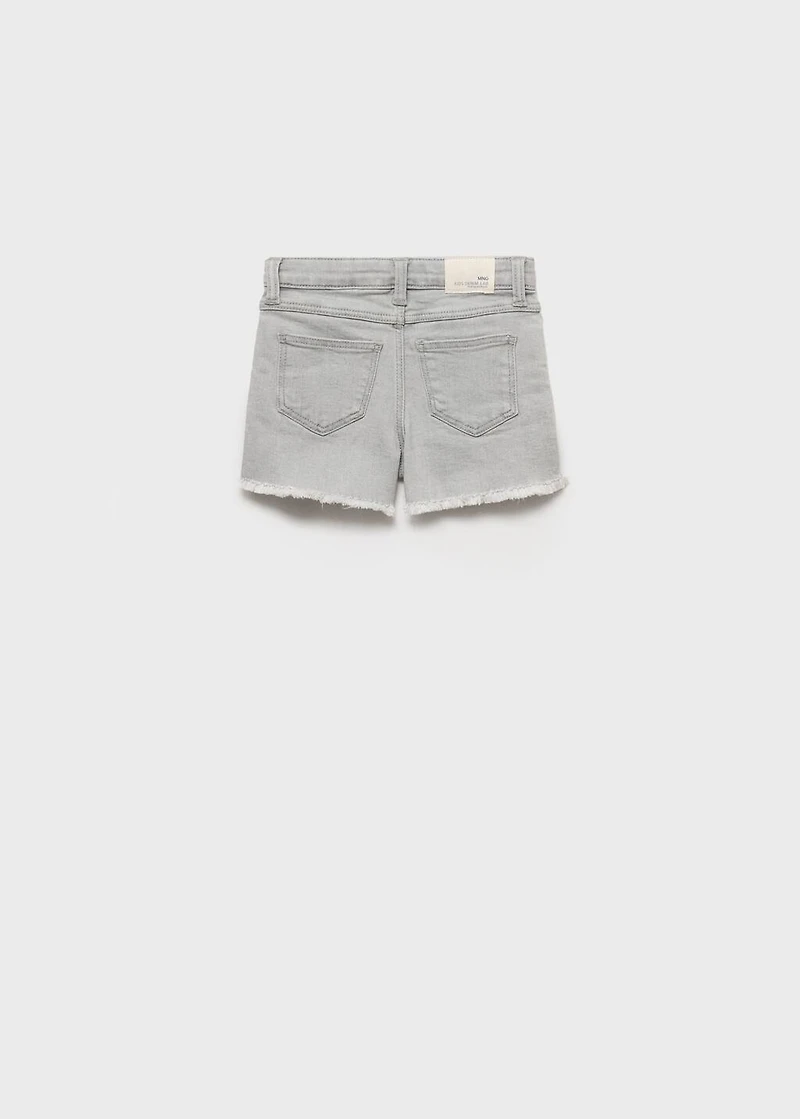 Denim shorts with frayed hem