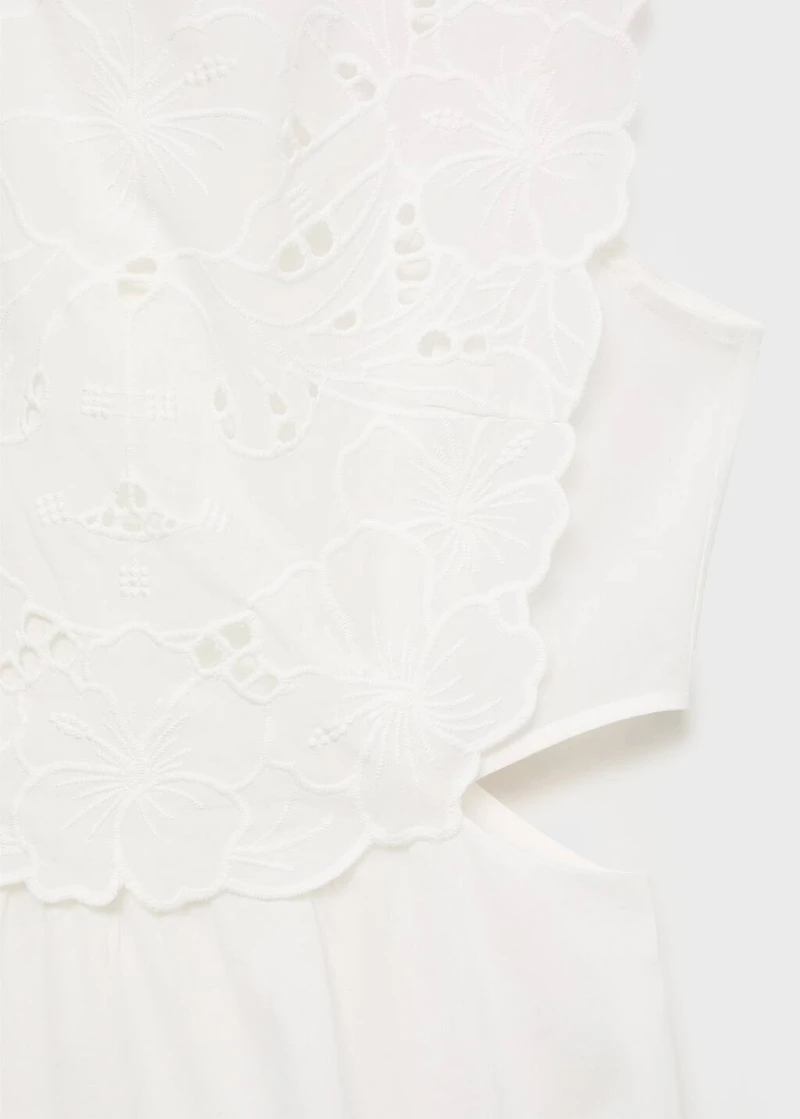 Embroidered dress with side slits