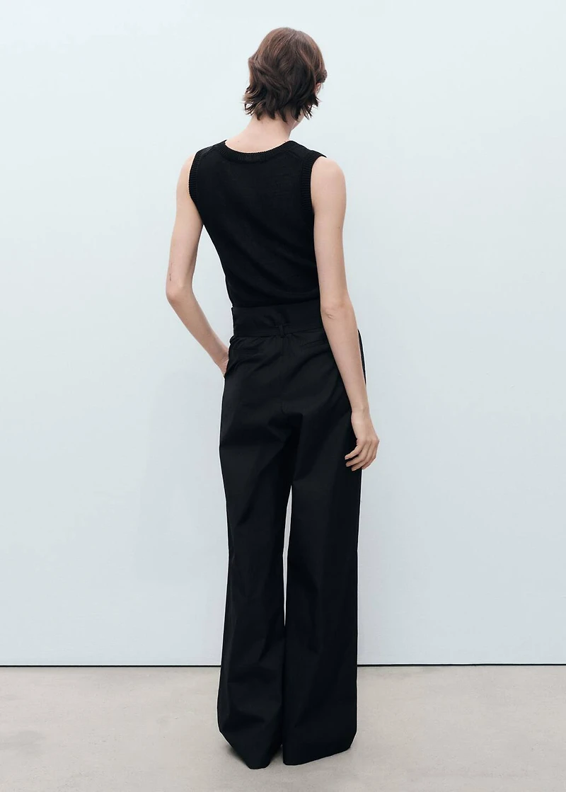 Wide leg pants with belt