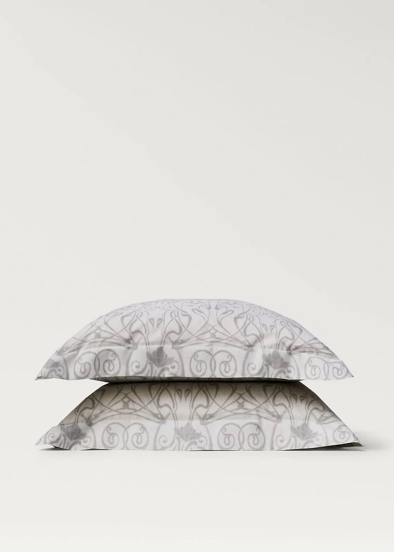 Two cotton percale ornamental-print pillowcases 60x60 cm