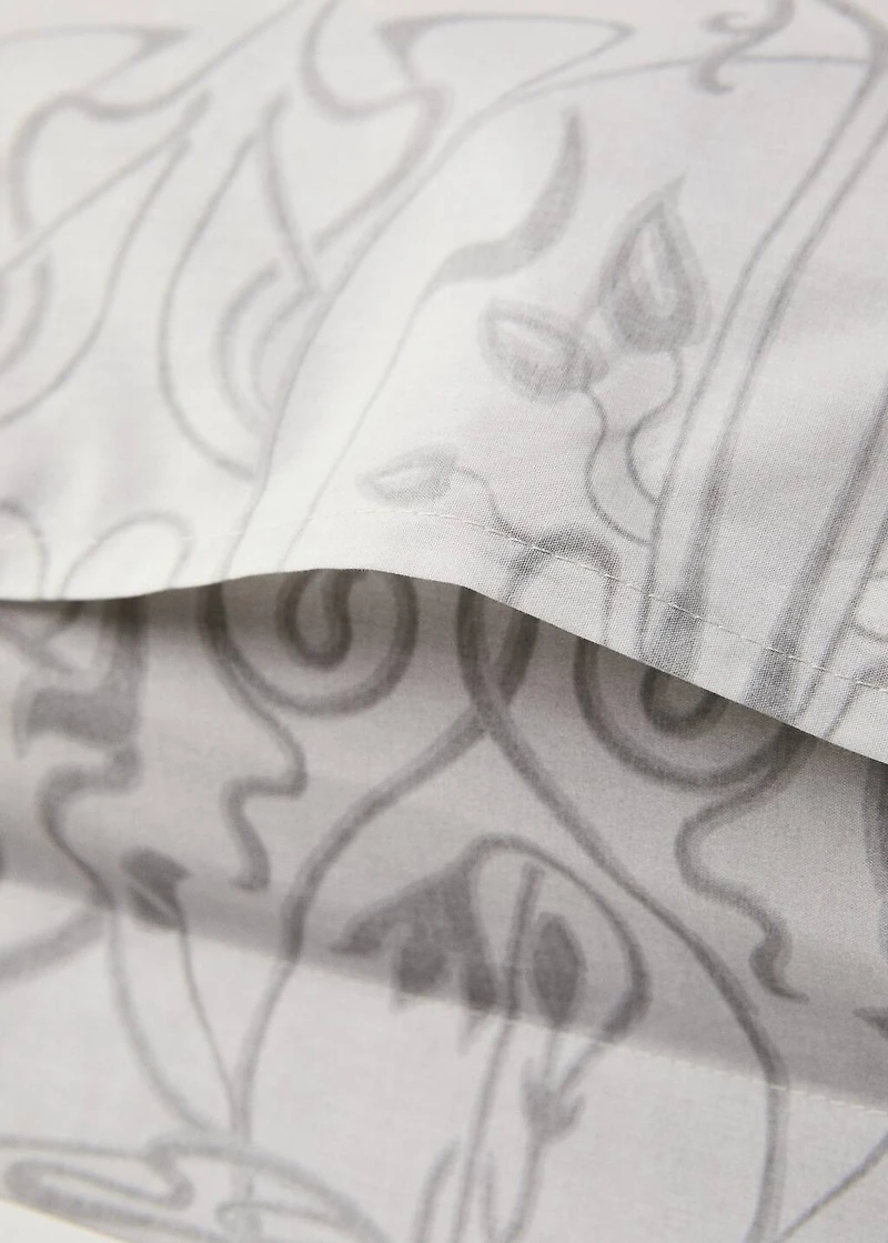 Two cotton percale ornamental-print pillowcases 60x60 cm