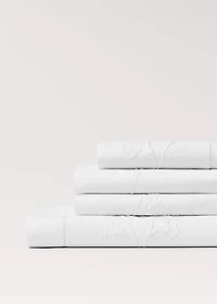 Cotton top sheet with hand-embroidered flower for 135/140 cm bed