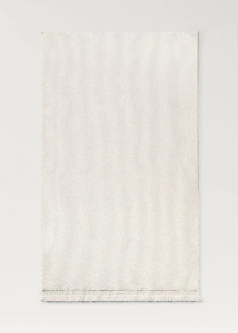 Stripe-embossed bath towel with fringes