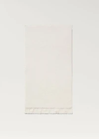 Stripe-embossed washbasin towel with fringes