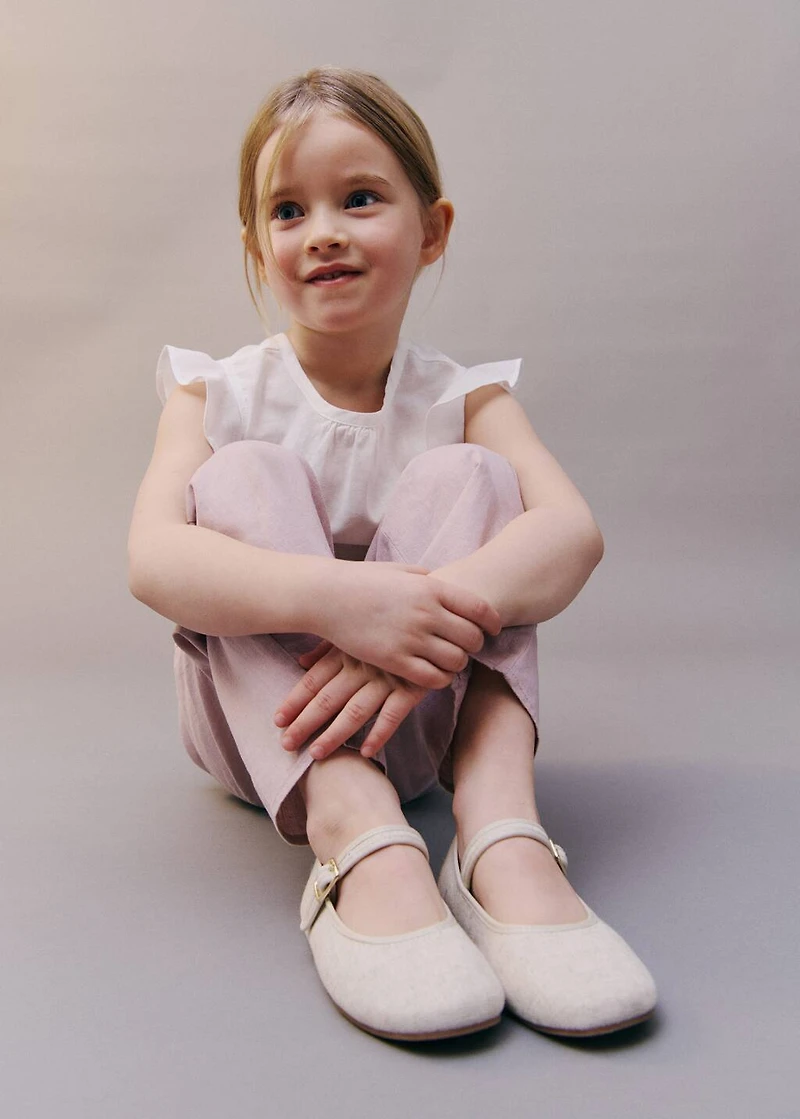 Ballet flats with buckle