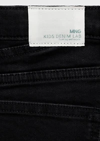 Denim shorts with frayed hem