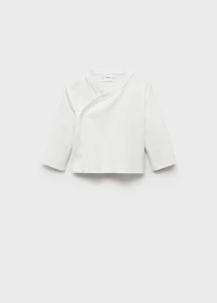 V-neck T-shirt