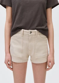 Denim shorts with pockets