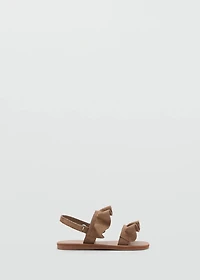 Sandals with ruffle straps
