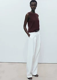 Fine ribbed knit top