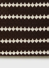 Knitted top with geometric print
