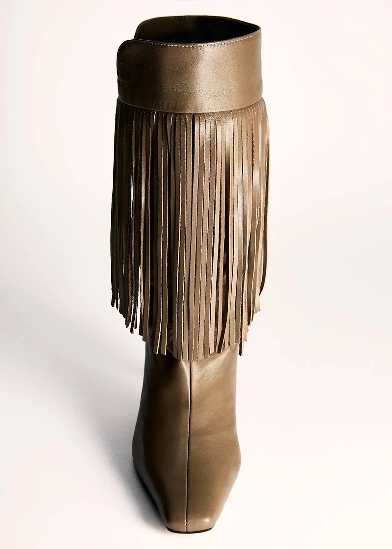 Leather ankle boot with fringe heel