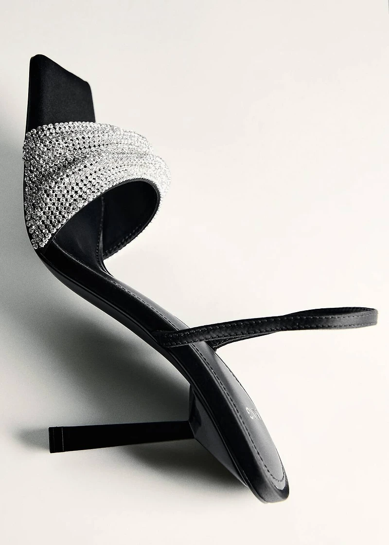 Heeled sandal with strass strap