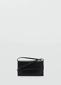 Crossbody bag with flap