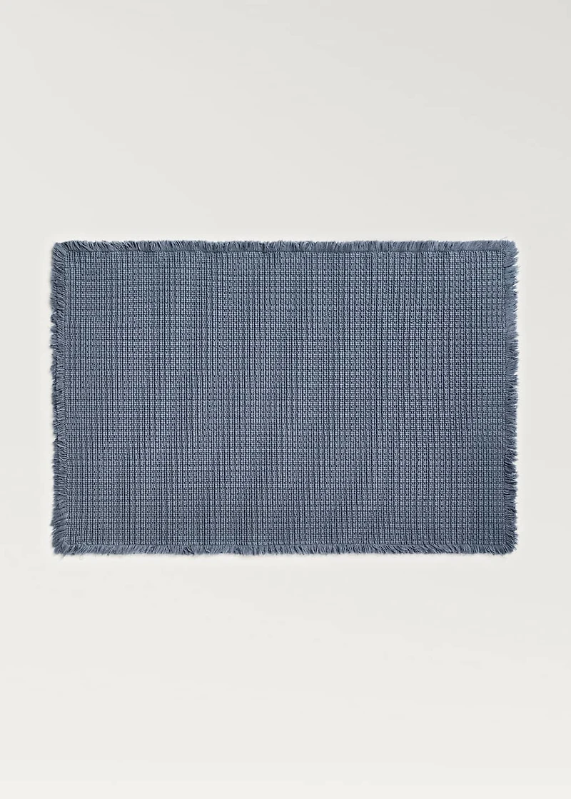 Geometric fringed bath rug