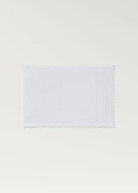 Lace bathroom rug