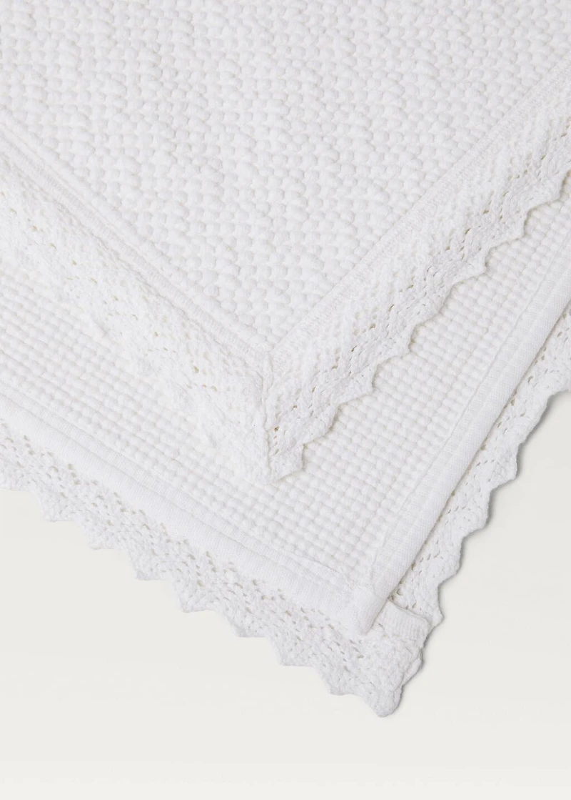 Lace bathroom rug