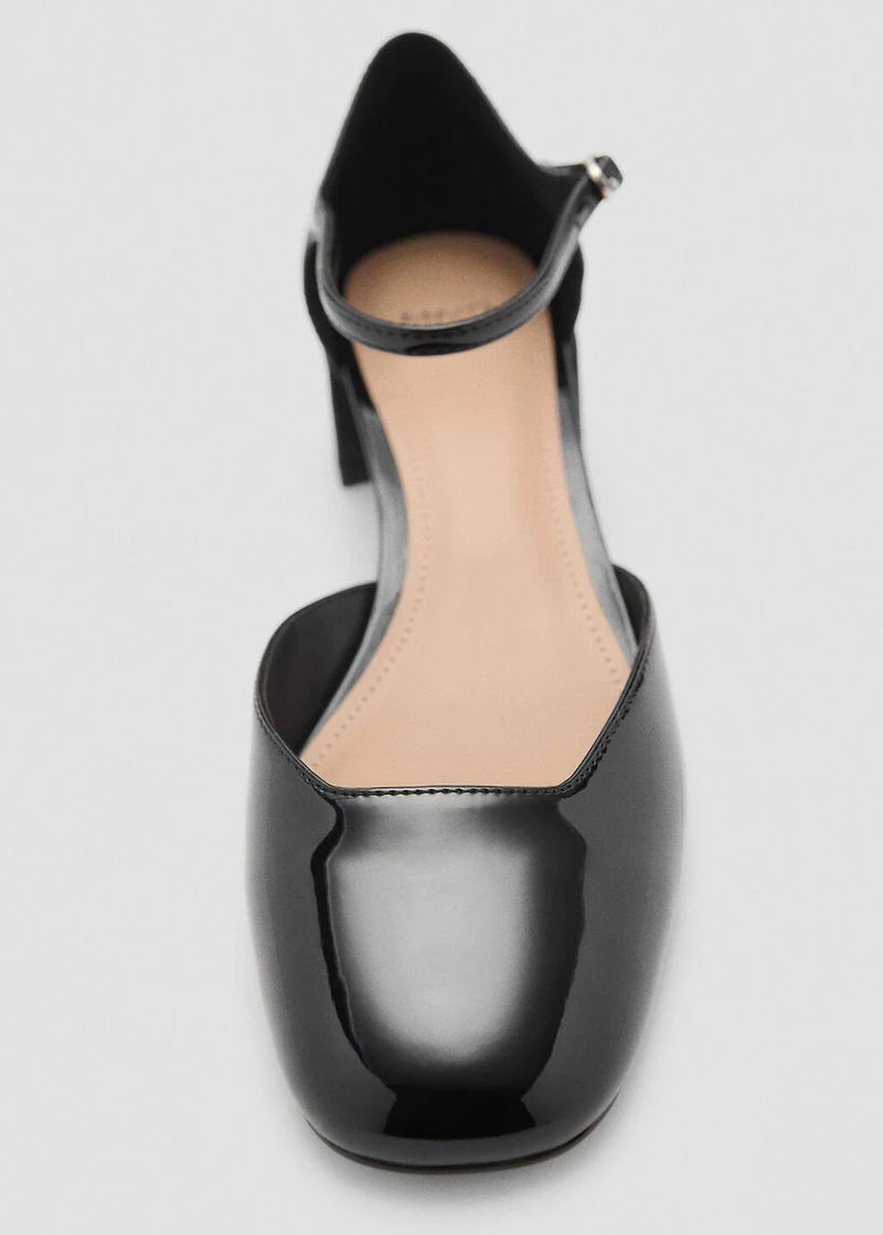 Patent leather-effect heeled shoes