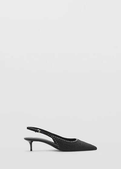 Natural fiber kitten-heel shoes