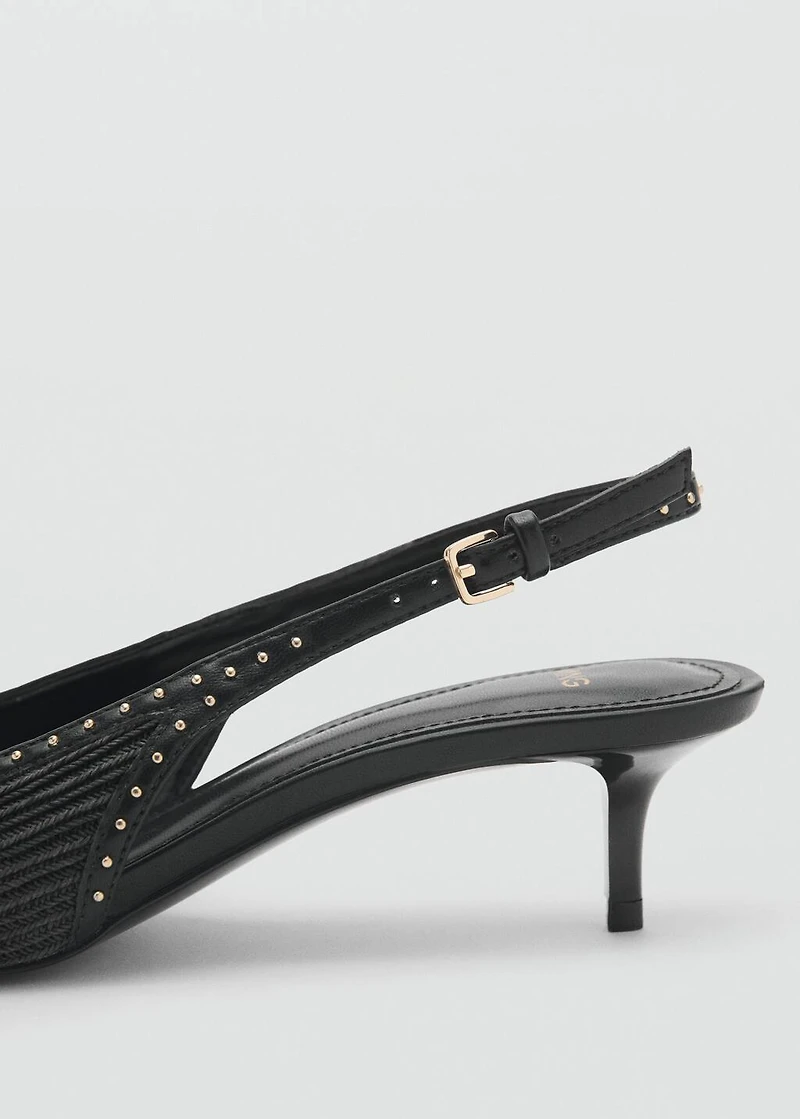 Natural fiber kitten-heel shoes