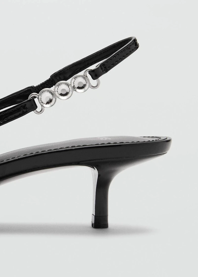 Kitten shoe with rhinestone detail