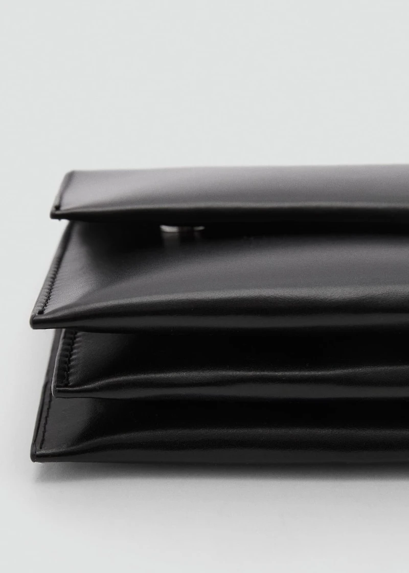 Shoulder bag with strap