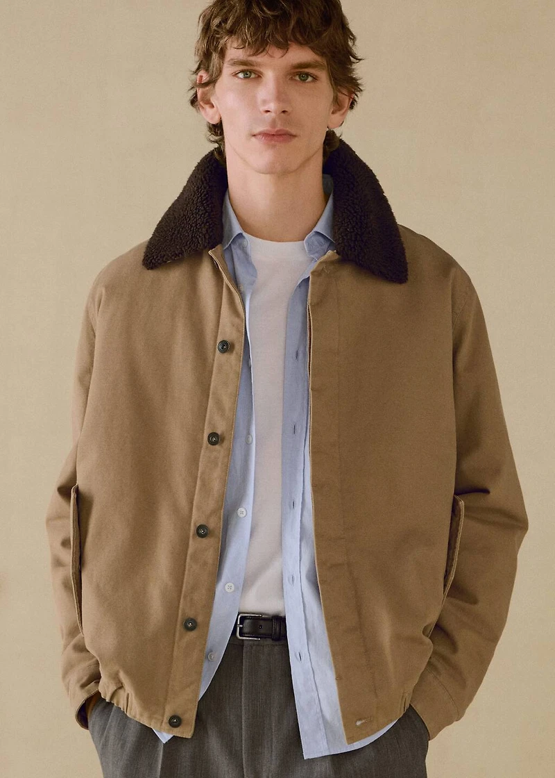 Quilted jacket with sheepskin collar