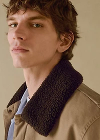 Quilted jacket with sheepskin collar