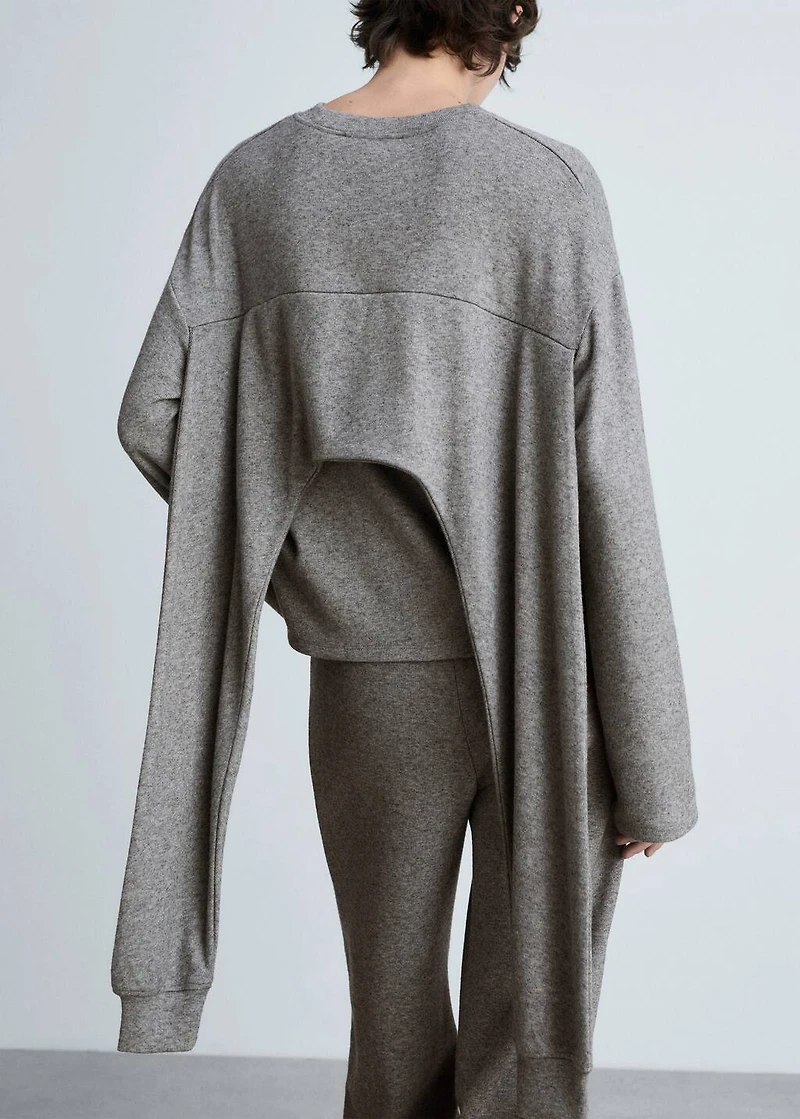 Sweatshirt with decorative sleeve