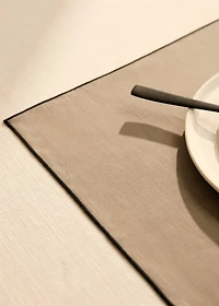 Linen placemat with ribbed detail