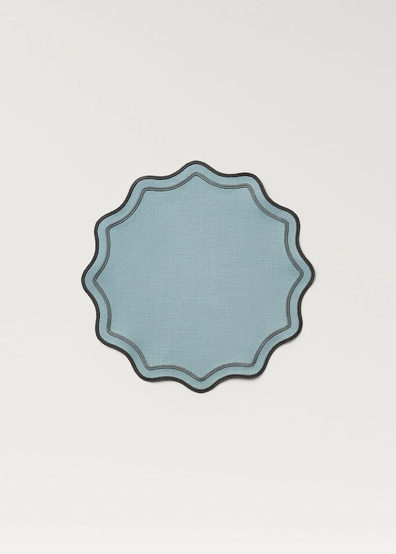 Cotton resin-coated wave placemat