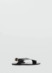 Leather sandals with cross strap