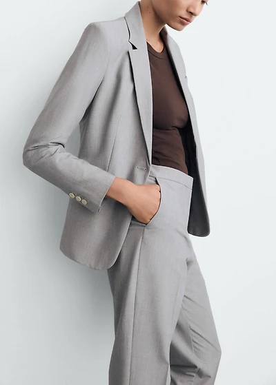 Fitted suit jacket