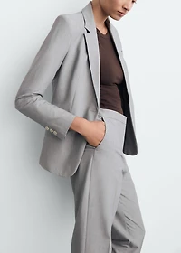 Fitted suit jacket