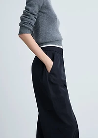 Cargo pants with adjustable hem